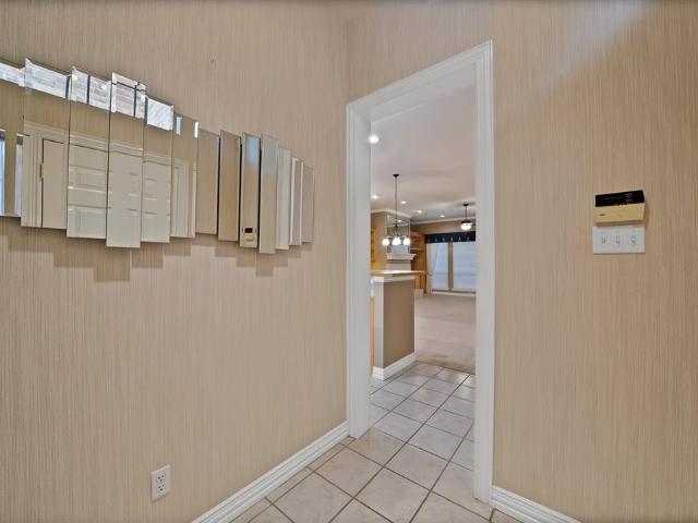 Townhouse for sale in Hurst, Texas