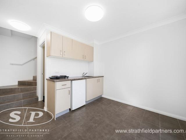 Granny Flat for rent in Merrylands, Sydney
