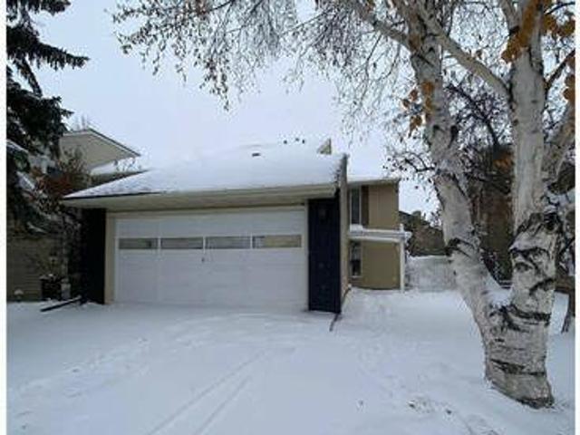 House for sale in Edmonton