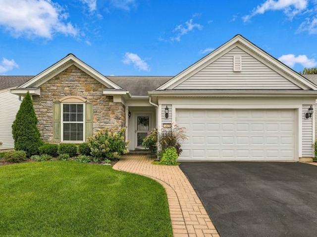 House for sale in Mchenry, Illinois
