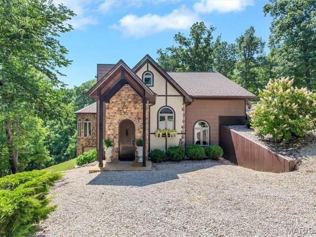 House for sale in Bourbon, Missouri