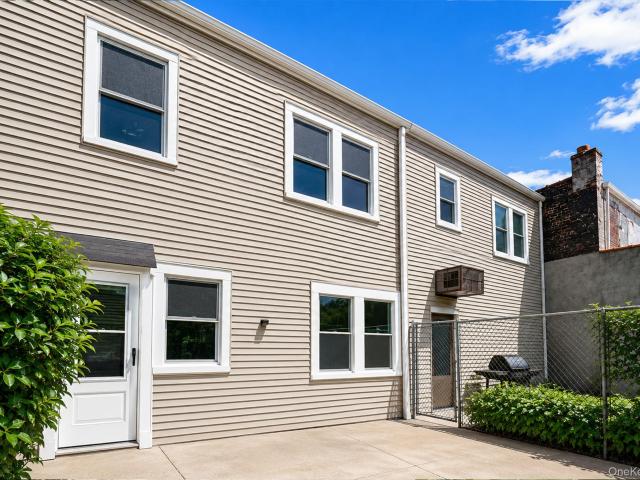 House for sale in Queens, Arverne