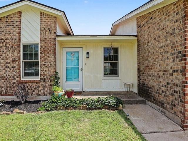 House for sale in Yukon, Oklahoma