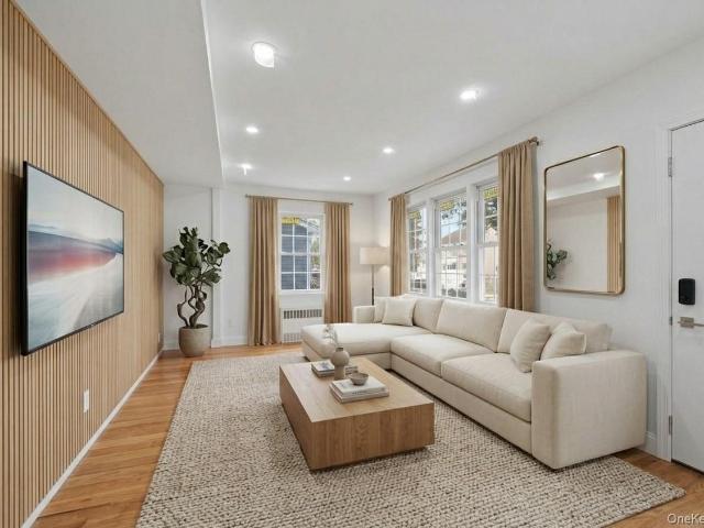 House for sale in Queens County, New York
