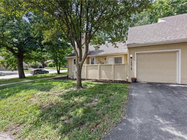 Townhouse for sale in Kansas City, Missouri
