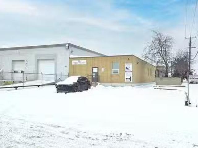 House for rent in Wedgewood, Alberta