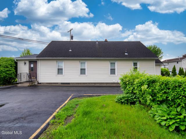 Commercial for sale in Schenectady