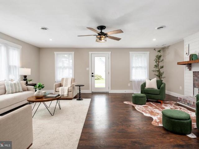 House for sale in Shady Side, Maryland