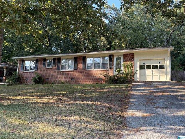 House for sale in Anniston, Calhoun County