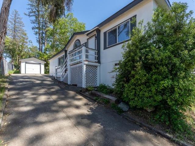 House for sale in Willits, California