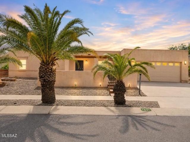House for sale in Green Valley, Arizona