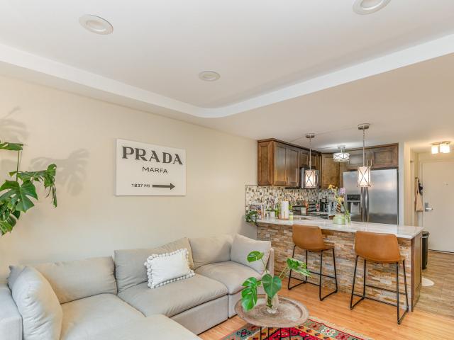 Condo for sale in Chicago Park, Illinois