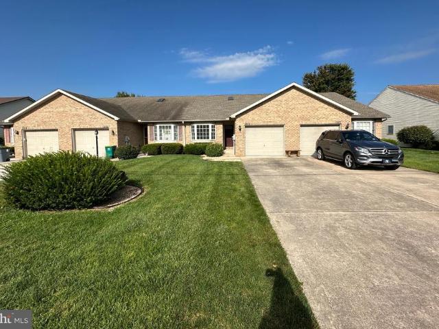 Townhouse for sale in Chambersburg, Franklin County