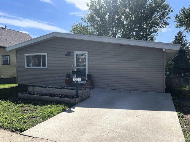 House for sale in Woodbury, Iowa