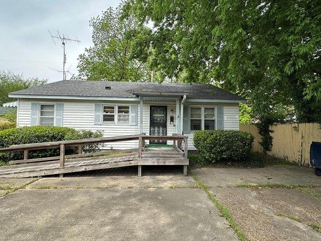 House for sale in Ark