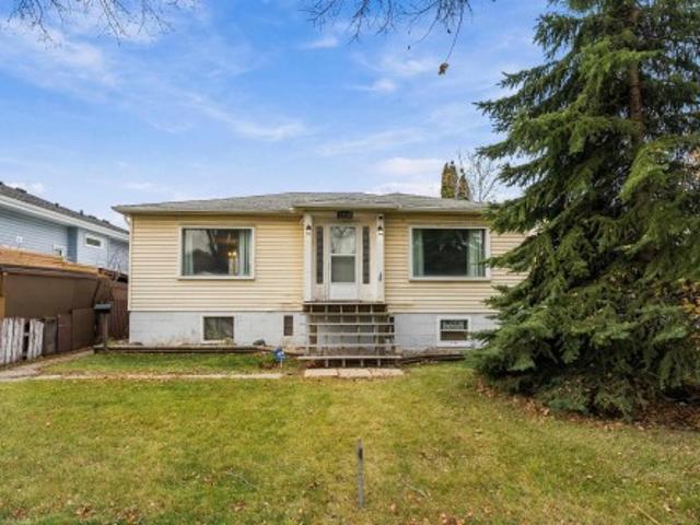 House for sale in Delton, Edmonton