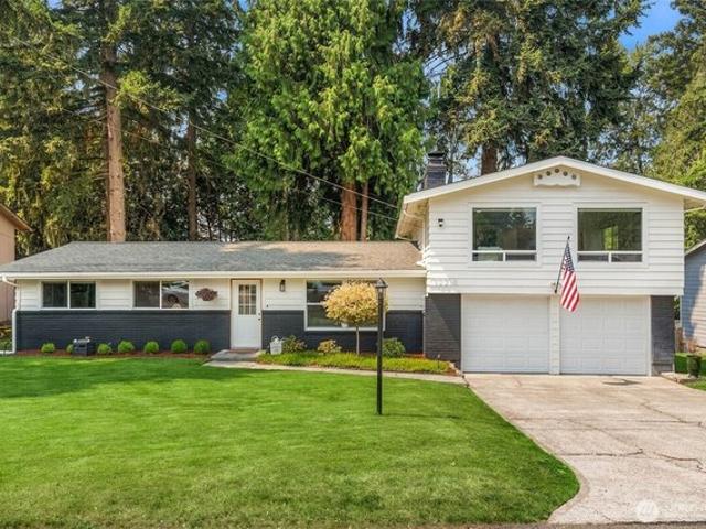 House for sale in Puyallup, Washington