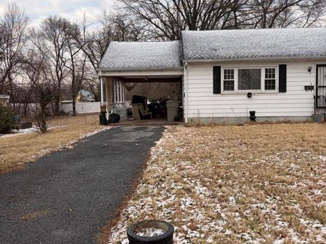 House for sale in Paulsboro, New Jersey