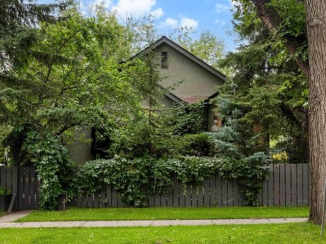 House for sale in Wedgewood, Alberta