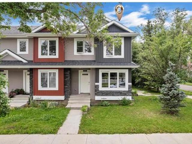 Townhouse for sale in Wedgewood, Alberta