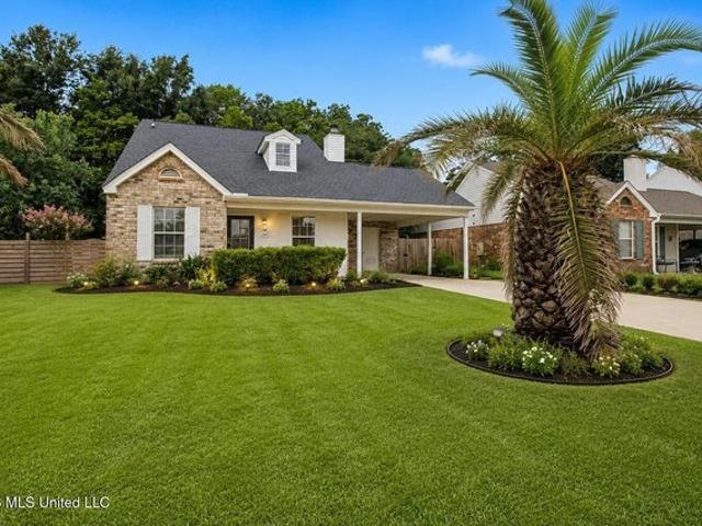 House for sale in Gulfport, Mississippi