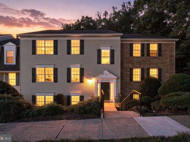 Condo for sale in Virginia