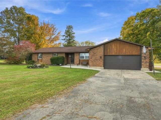 House for sale in New Carlisle, Clark County