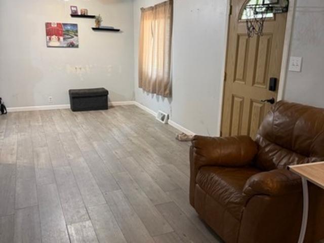 House for sale in Clinton, Iowa