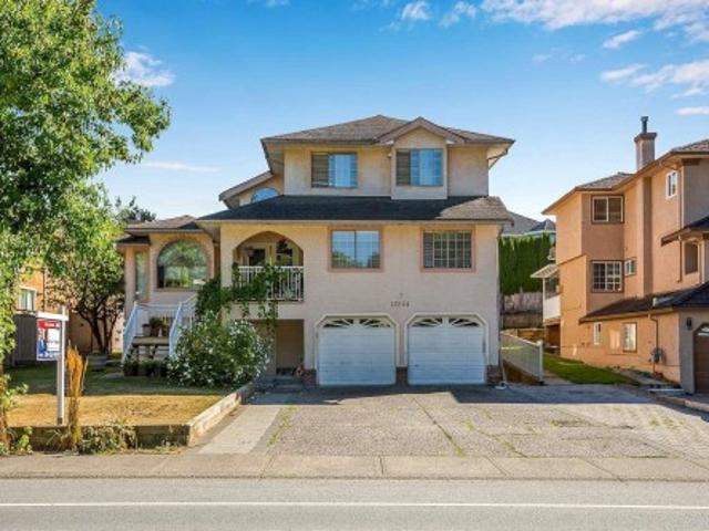 House for sale in Surrey, British Columbia