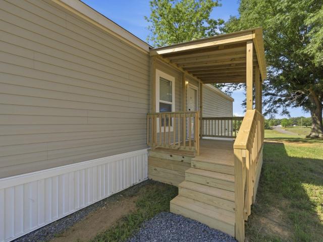House for sale in Holly Pond, Alabama