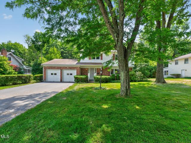 House for sale in Niskayuna, New York