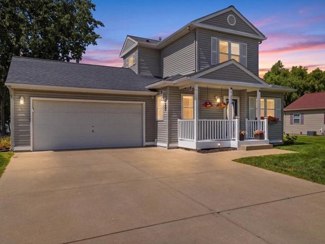 House for sale in Waukesha, Waukesha County