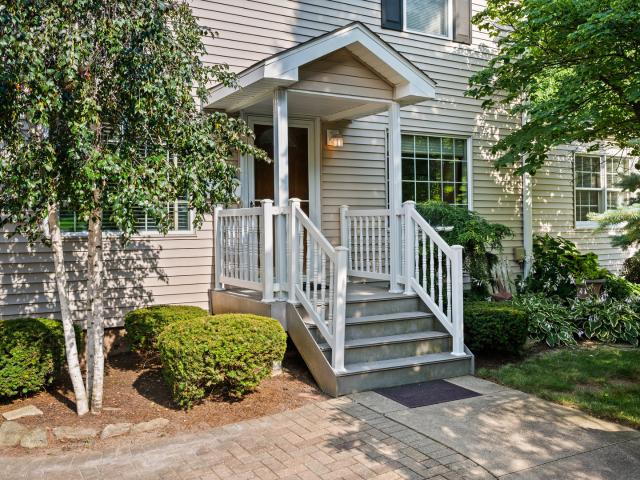 House for sale in Sycamore, Illinois