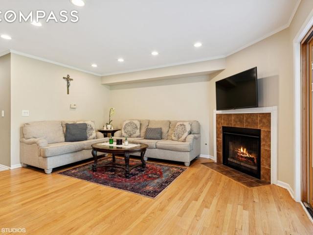 Townhouse for sale in Buffalo Grove