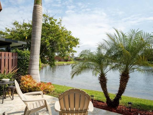 Townhouse for sale in Davie, Florida