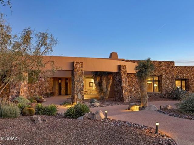 House for sale in Oro Valley, Arizona