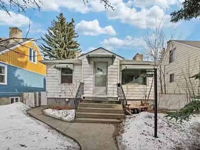 House for sale in Wedgewood, Alberta