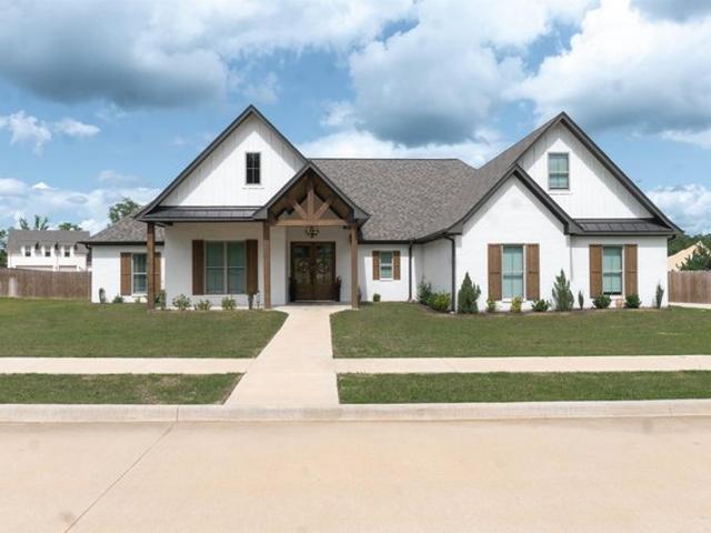 House for sale in Smith, Texas