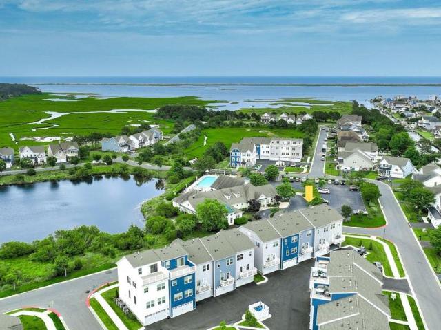 Condo for sale in Berlin, Maryland