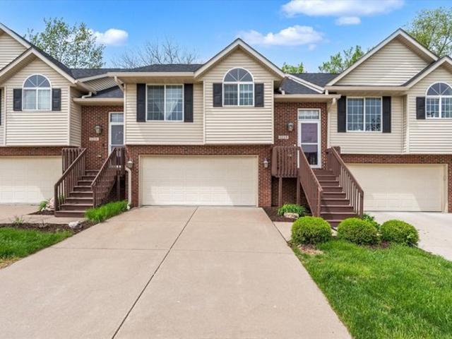 Townhouse for sale in Silvis, Illinois