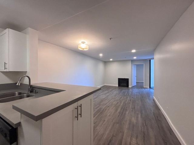 Apartment for rent in Canoga Park, California