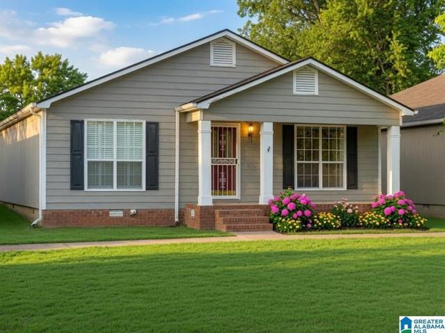 House for sale in Anniston, Alabama