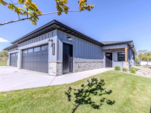 House for sale in Arnolds Park, Iowa