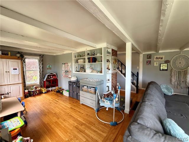 House for sale in Oneida, New York