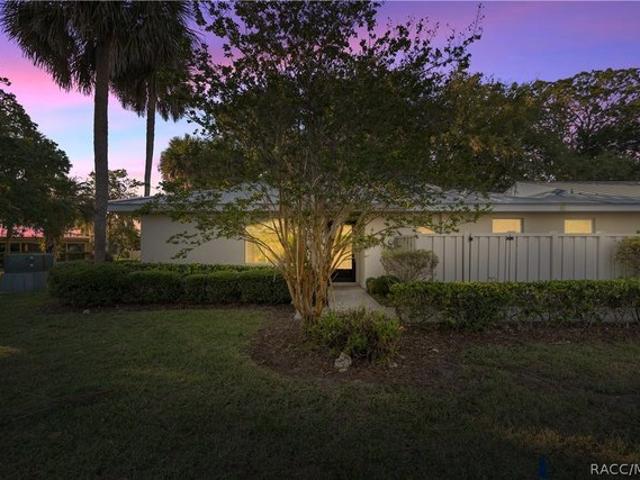 Condo for sale in Crystal River, Florida