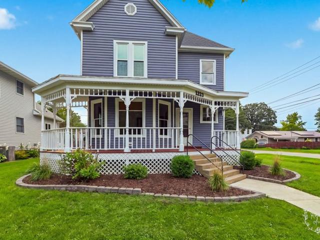 House for sale in Pontiac, Illinois