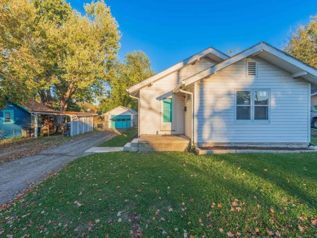 House for sale in Bryan Park, Bloomington
