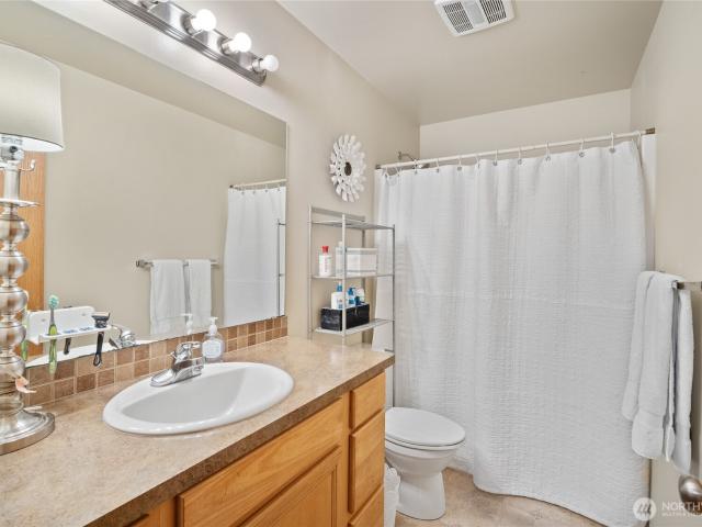 Condo for sale in Greenfield Village, Lynden