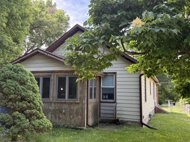 House for sale in Bureau, Illinois