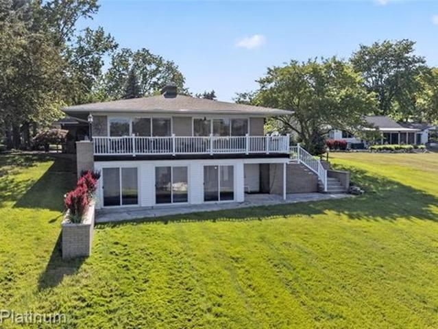 House for sale in Howell, Michigan